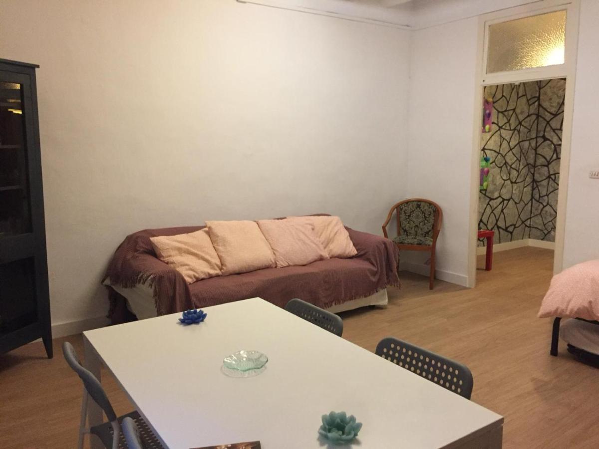 Reus Apartments エクステリア 写真